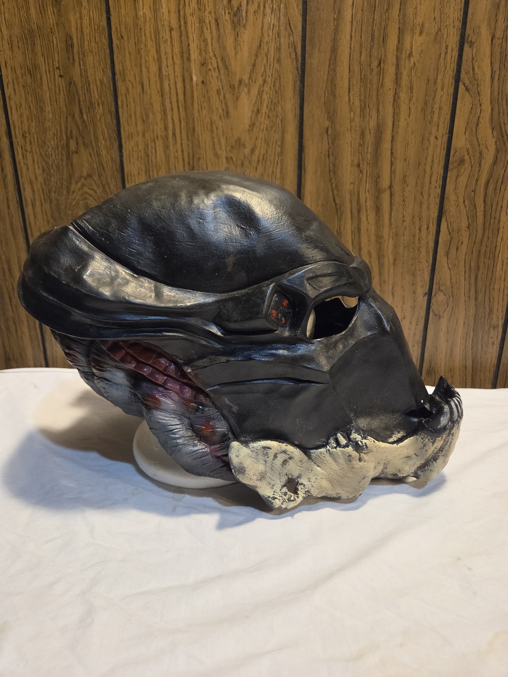 Predator Mask 2010 Berzerker Vinyl Halloween Predators Movie